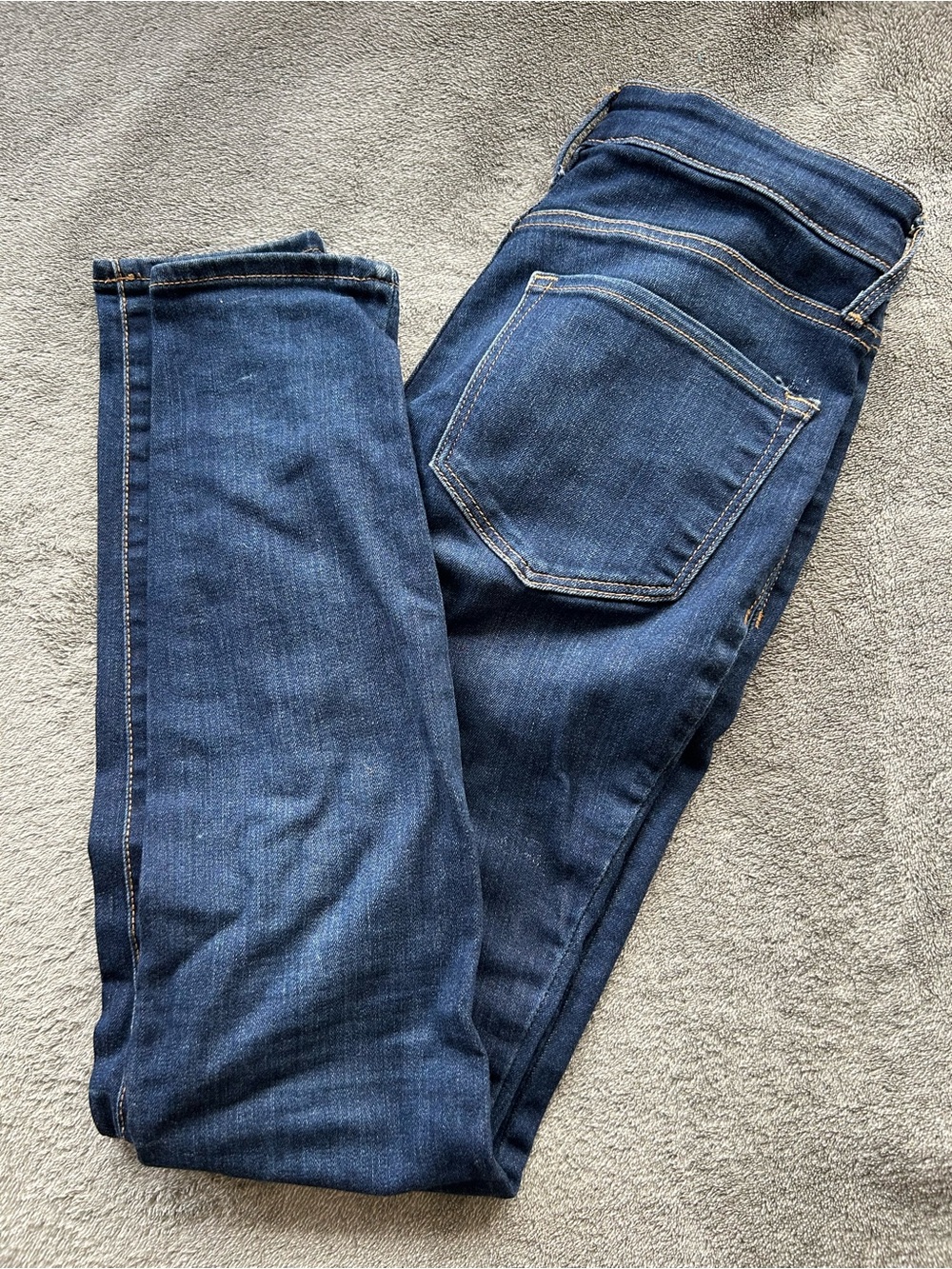 Old Navy Rockstar Super Skinny High Rise Jeans - Size 6